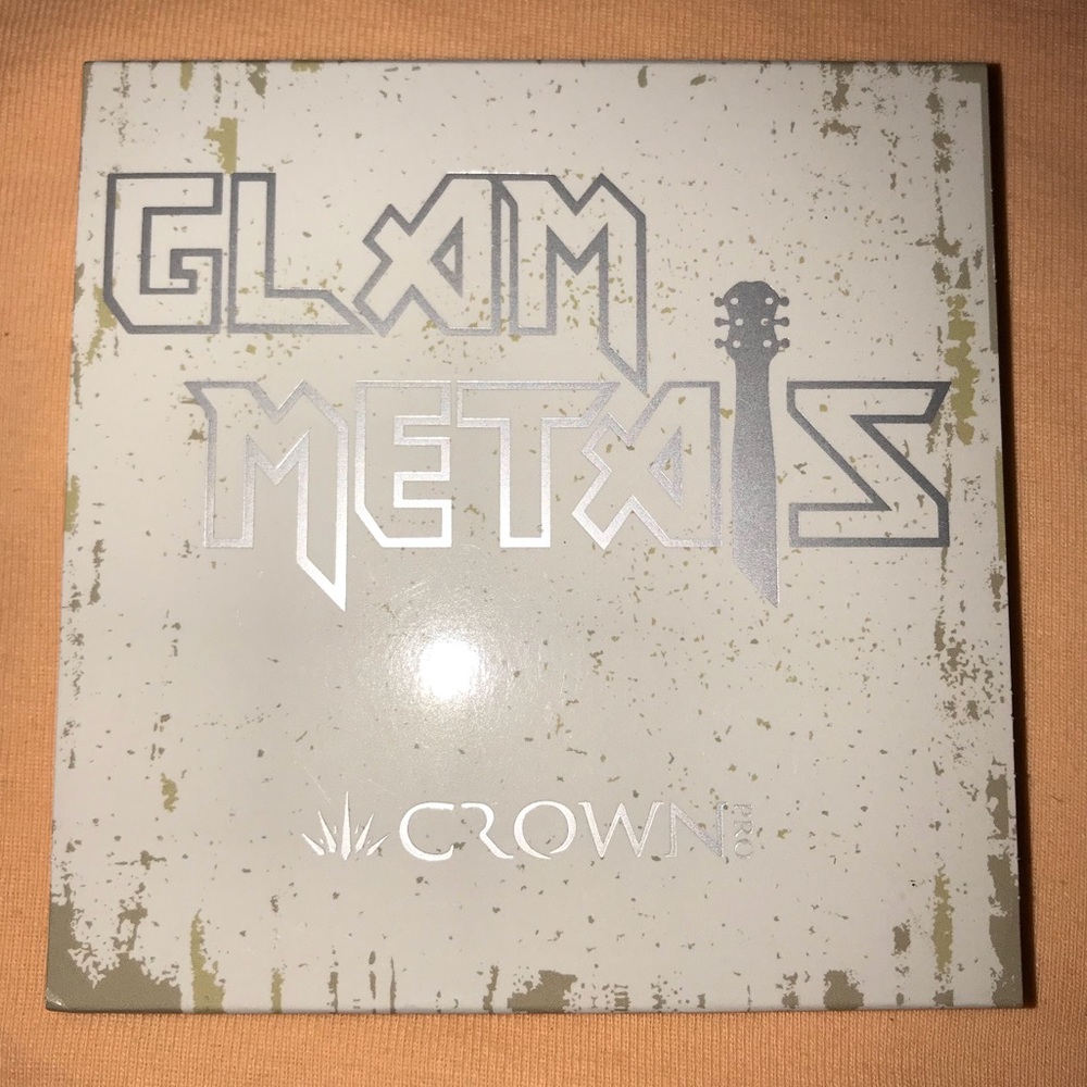 crown pro eyeshadow